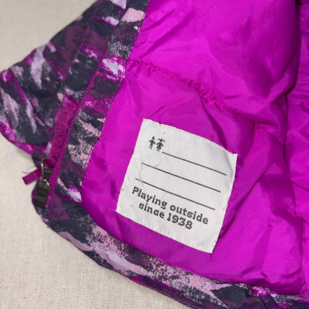 Columbia Kids Purple Pink Abstract Camo Hooded Ski Snow Puffer Winter Jacket  2T - Picture 7 of 7